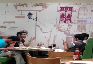 saudi youth mobile use